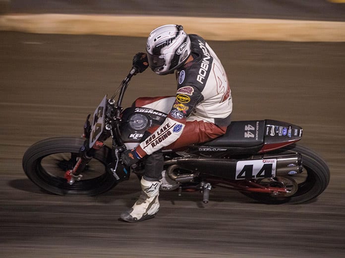 Brandon Robinson en route to victory Saturday during the So-Cal Half-Mile. (Scott Hunter/AFT Photo)