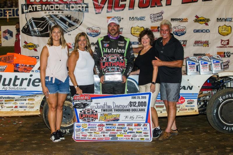 Jonathan Davenport in victory lane at Florence Speedway. (LOLMDS photo)