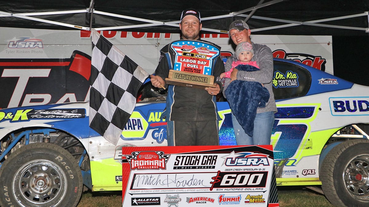 Mitch Hovden won the American Racer USRA Stock Car feature Saturday at Deer Creek Speedway.