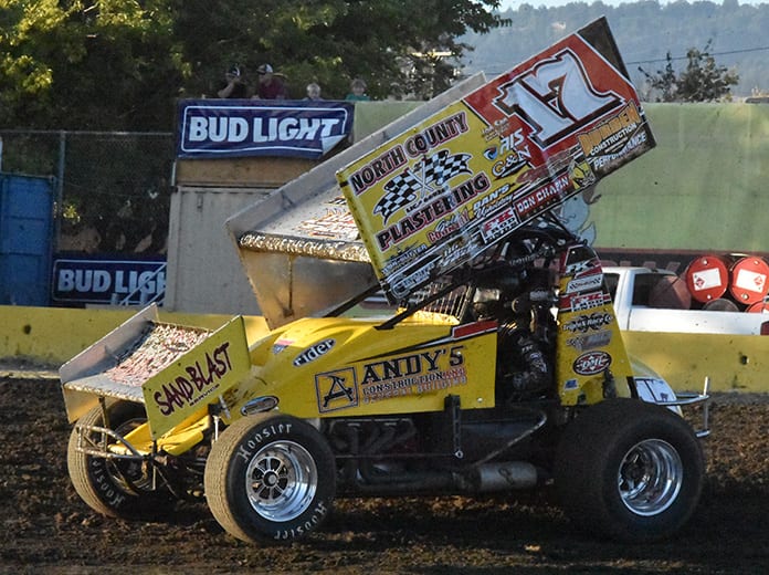 Justin Sanders raced to victory in Friday's Taco Bravo Sprint Car Series finale at Ocean Speedway. (Joe Shivak Photo)