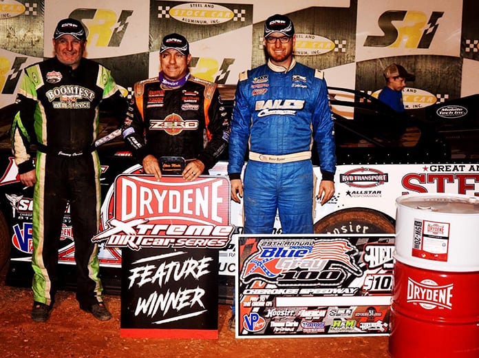 Chris Madden (center) bested Ross Bailes (right) and Jimmy Owens (left) to win the Blue Gray 100 on Sunday at Cherokee Speedway. (Chris Dolack Photo)