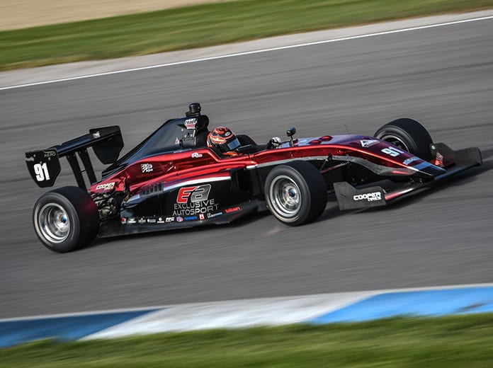 Braden Eves has joined Exclusive Autosport for the Indy Pro 2000 Championship season.