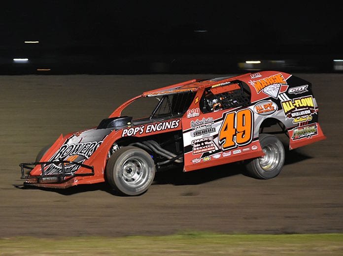 Troy Fouger on his way to victory on Wednesday at the Stockton Dirt Track. (Joe Shivak Photo)
