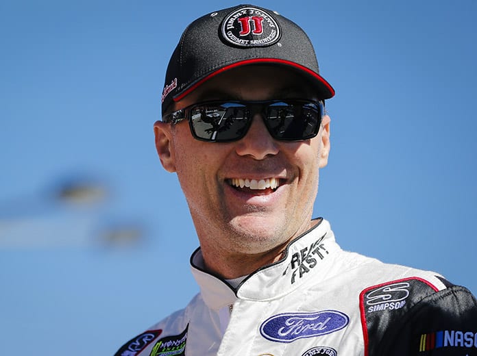 Kevin Harvick has signed a multi-year contract extension to remain with Stewart-Haas Racing. (HHP/Barry Cantrell Photo)
