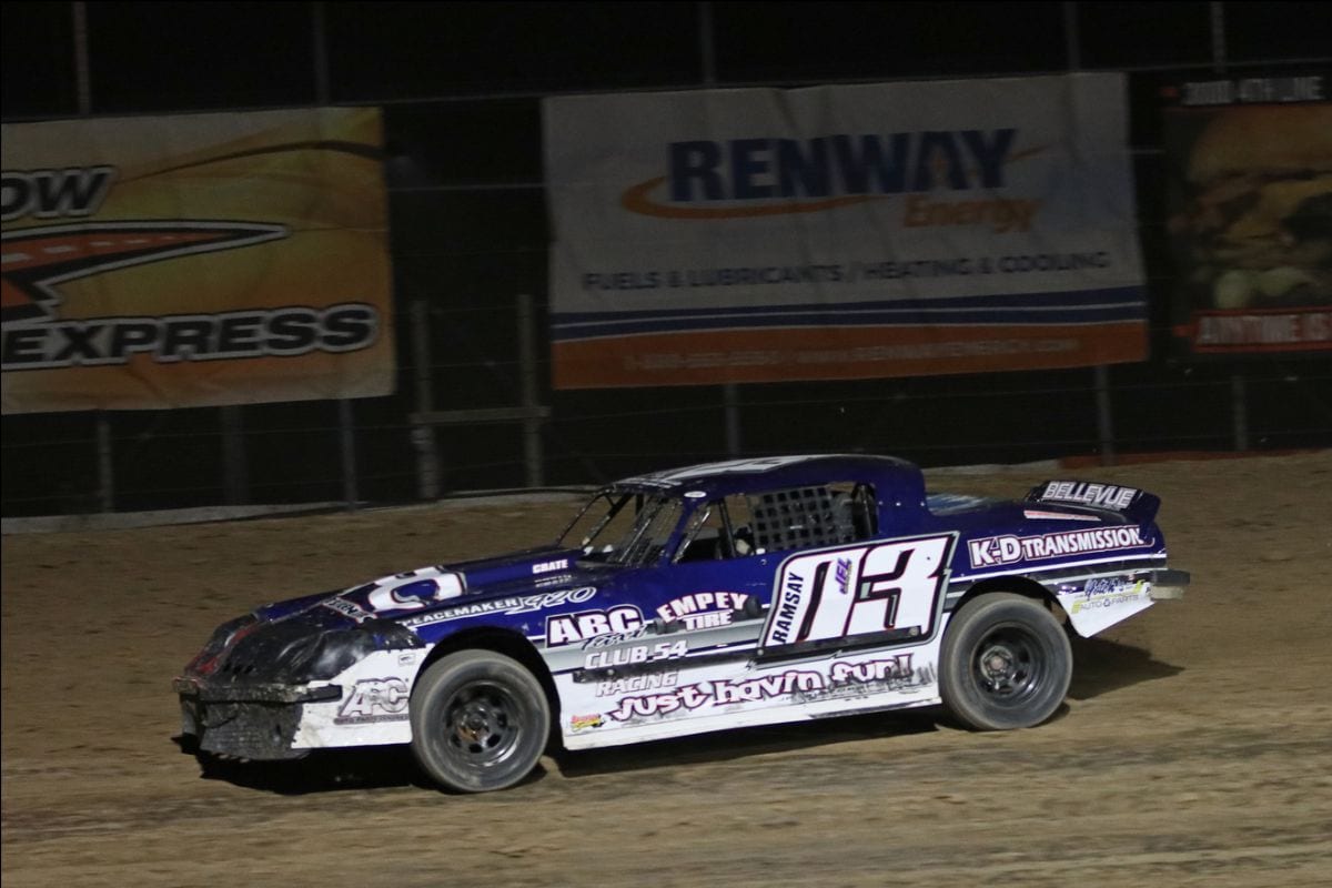 2019 Insta-Panels Duel on the Dirt Street Stock champion Justin Ramsay races to a win at Ohsweken Speedway. (Dale Calnan/Image Factor Media Photo)