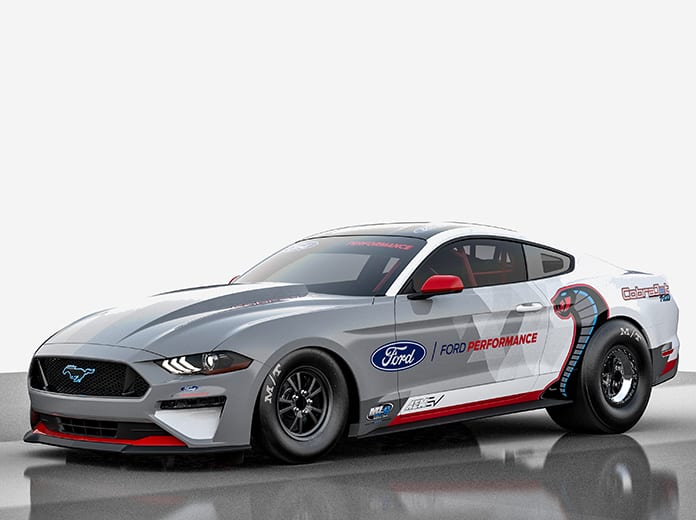 Ford Performance has introduced the new Mustang Cobra Jet factory drag racer with all-electric propulsion.
