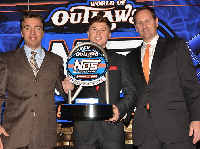 Alex Bergeron (center) claimed the 2019 iRacing World of Outlaws NOS Energy Drink Sprint Car World Championship title. (Cyndi Craft Photo)