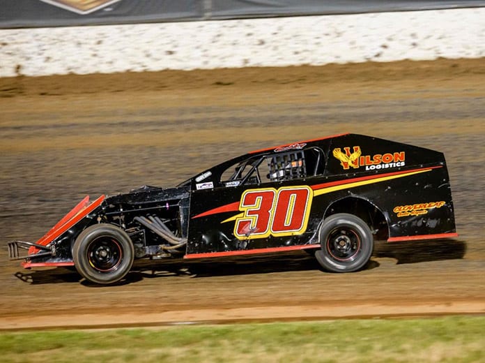 Mark Long achieved a goal last season by finishing in the top 10 of Ozark Golf Cars USRA B-Mod points at Lucas Oil Speedway. (Kenny Shaw photo)