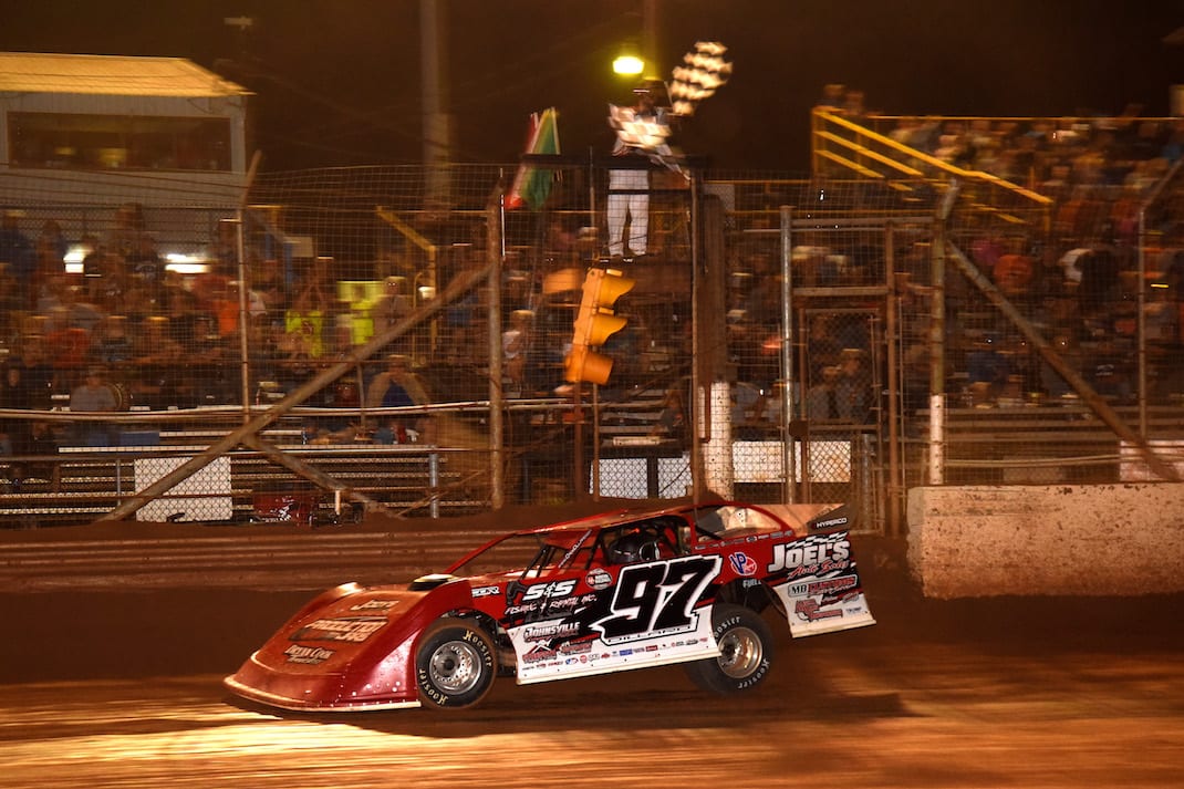 Cade Dillard takes the checkered flag at Lernerville Speedway. (Paul Arch photo)