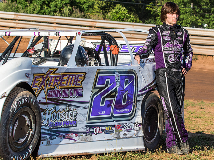 Tyler Carpenter is planning to chase the DIRTcar Summer Nationals title this year. (Zach Yost Photo)