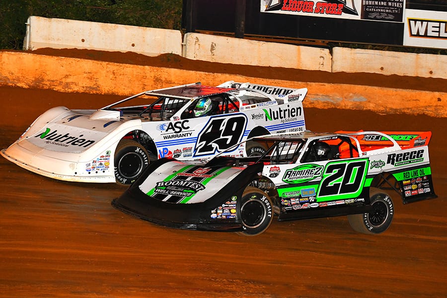 Jimmy Owens (20) fights Jonathan Davenport during Friday's Lucas Oil Late Model Dirt Series feature at 411 Motor Speedway. (Michael Moats Photo)
