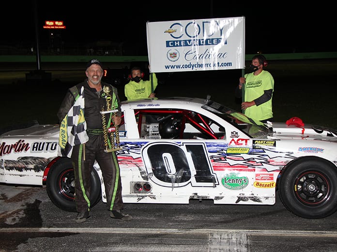 Mike Martin celebrates his victory in the Myers Container Service Triple Crown Series event on Cody Chevrolet-Cadillac Night. (Alan Ward photo)