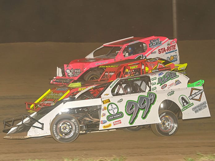 IMCA officials have announced the event plan for the IMCA Super Nationals at Boone Speedway. (Tom Macht Photo)