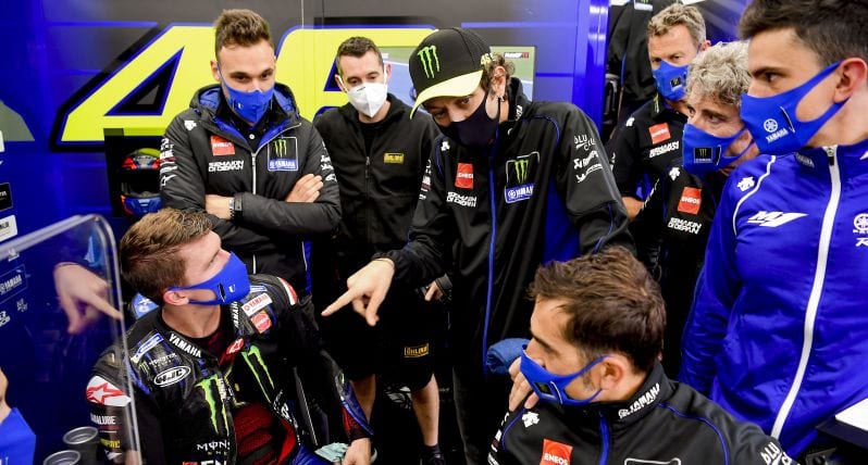 Valentino Rossi has been cleared to compete after testing negative for COVID-19.