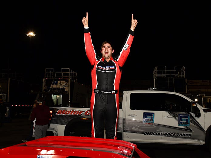 Jeremy Doss celebrates his victory in Saturday's SPEARS Manufacturing Modified Series finale at Kern County Raceway Park. (Steve Himelstein Photo)