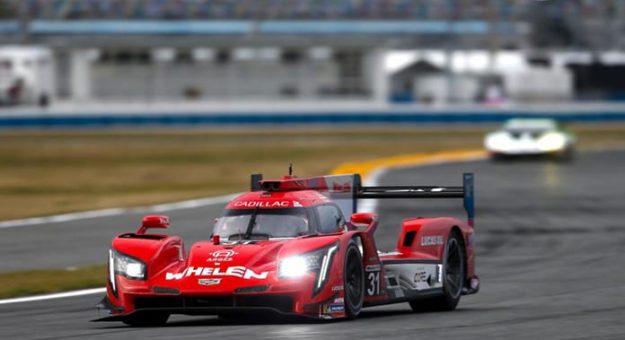Felipe Nasr and Pipo Deran raced to victory on the Motul Pole Award 100 to earn the pole for the Rolex 24 next weekend at Daytona Int'l Speedway. (IMSA Photo)