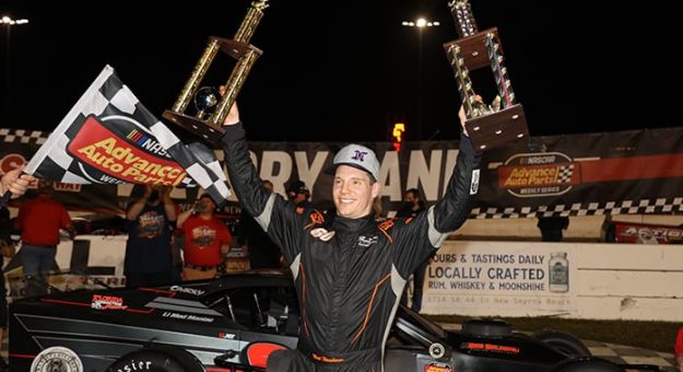 Matt Hirschman won the Richie Evans Memorial 100 for the fifth time on Friday night at New Smyrna Speedway. (Jim DuPont Photo)