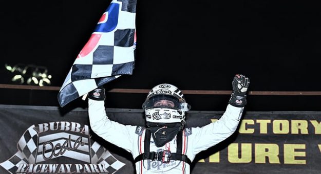 Kevin Thomas Jr. celebrates after his victory Thursday at Bubba Raceway Park. (Al Steinberg Photo)