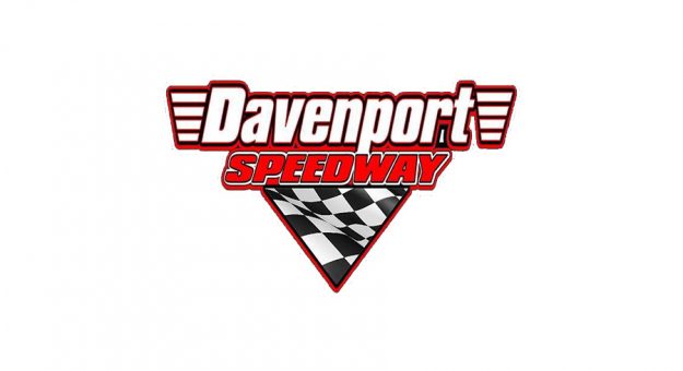 Davenport Speedway Logo