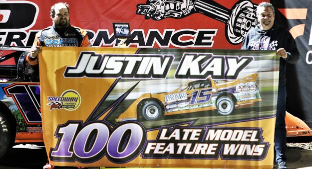 Justin Kay earned his 100th IMCA late model victory on Thursday at Marshalltown Speedway. (Barry Johnson Photo)