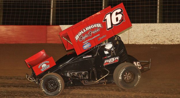 Aaron Bollinger on his way to victory Saturday at Lincoln Speedway. (Dan Demarco Photo)