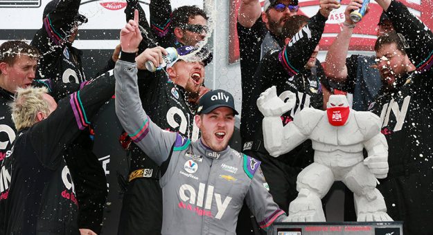 Alex Bowman has signed a contract extension to remain with Hendrick Motorsports. (Sean Gardner/Getty Images Photo)