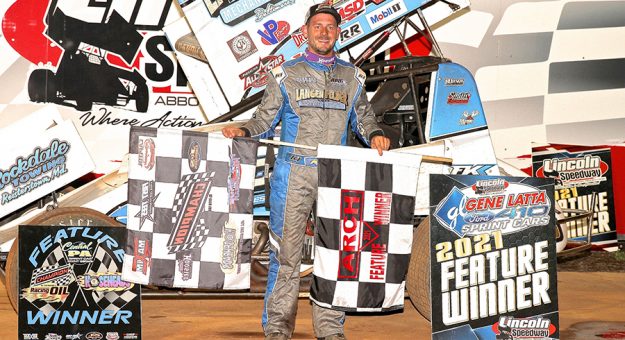 Robbie Kendall in victory lane Saturday at Lincoln Speedway. (Dan Demarco Photo)