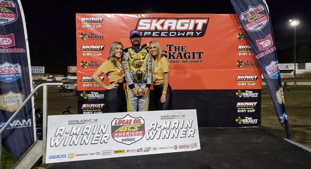 Blake Hahn won the opening night of the Jim Raper Memorial Dirt Cup Thursday at Skagit Speedway. (J.D. Dryden Photo)