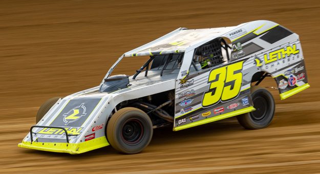 David Stremme won the last two runnings of the Merrill Downey Memorial at Lawrenceburg Speedway. (Steven Henson Photo)