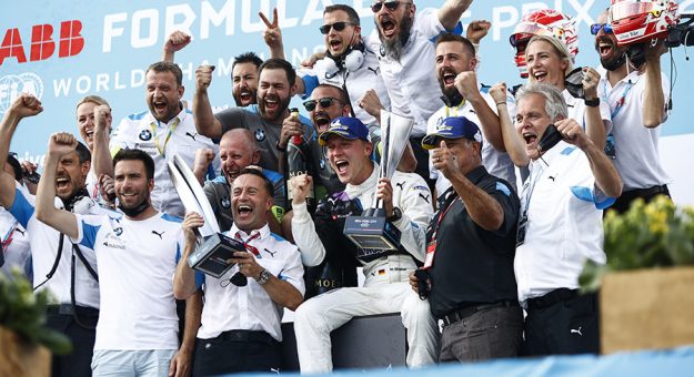 Maximilian Günther celebrates with his team after his victory in race one of the New York E-Prix Saturday. (Formula E Photo)