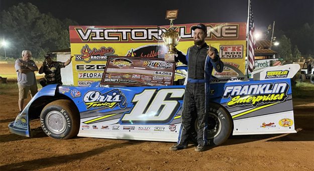 Austin Horton in victory lane Thursday at West Georgia Speedway. (Southern Nationals Photo)