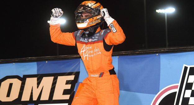 Gio Scelzi celebrates after winning the 360 Knoxville Nationals finale Saturday night. (Paul Arch Photo)