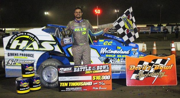 Matt Sheppard celebrates his $10,000 victory in the third annual 