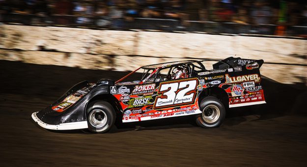 Bobby Pierce was able to lock up his fourth DIRTcar Summer Nationals title this season. (Jacy Norgaard Photo)