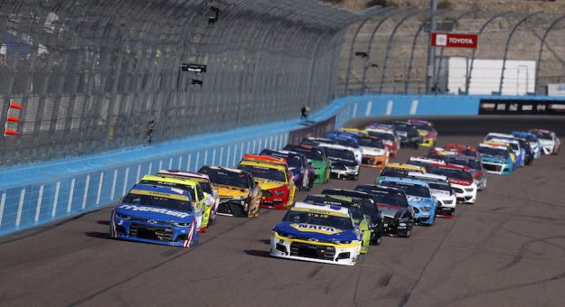 November 7 , 2021: during the Nascar Cup Championship Race at the Phoenix Raceway in Goodyear  , AZ.  ,  .  .   .  (HHP/Andrew Coppley)
