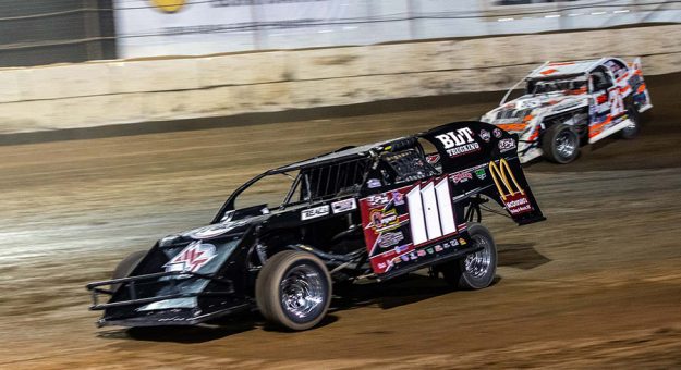 Wild West Shootout modified competitors will battle for $21,000 in point fund money. (Tyler Rinken Photo)