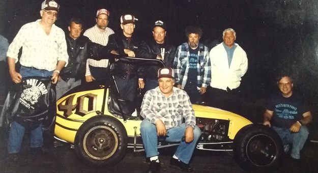 Winning driver Sonny Sanders and the Pete Petraitis Racing crew inside the Nassau Coliseum. (Pete Petraitis Collection)