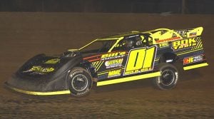 Bill Knippenberg was the Pro Late Models champion at both Kankakee County Speedway and at Shadyhill Speedway and ended up second overall in the DIRTcar Racing national division standings. (Stan Kalwasinski Photo)