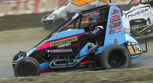 Andrew Felker, seen here during the Chili Bowl, is set to chase the Xtreme Outlaw Midget Series title. (Brendon Bauman Photo)