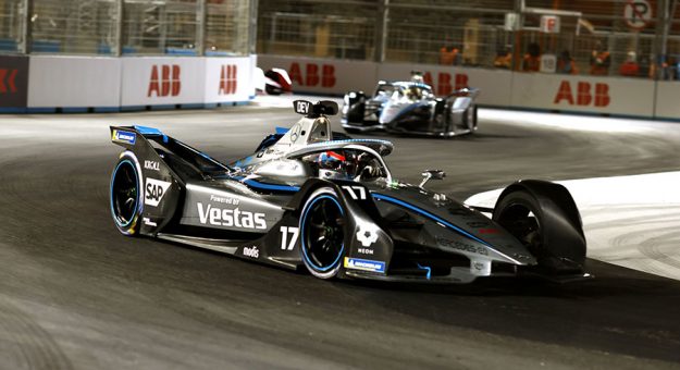 Nyck de Vries during Thursday's Formula E opener in Saudi Arabia. (Andrew Ferraro / LAT Images)