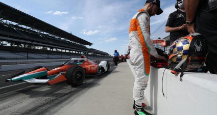 Hinchcliffe Adjusts To Broadcast Booth
