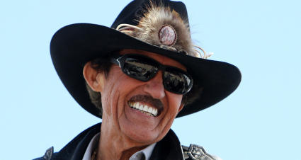 Richard Petty To Serve As Grand Marshal For Kansas Cup Race
