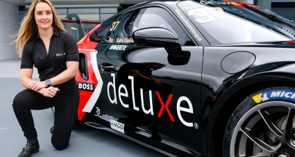 Porsche, Deluxe Partner To Support Female Driver Development Program