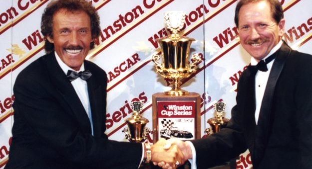 Visit NASCAR In 1994 — The 75 Years Edition page