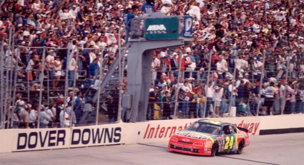 Visit NASCAR In 1995 — The 75 Years Edition page