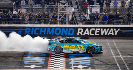 Hamlin Holds Off Truex In Overtime To Win At Richmond