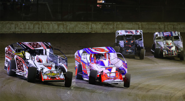 Visit Exciting Field of Veterans, Newcomers Ready For DIRTcar Campaign page