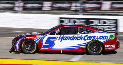 Larson Starts Off Hendrick’s Martinsville Anniversary By Claiming Pole