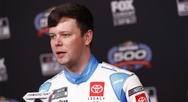 Visit Spinal Fracture Keeps Jones Out Of Car For Dover, Heim To Sub page