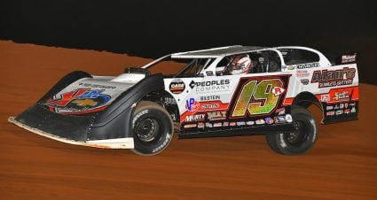 Gustin Grabs Hunt The Front Glory